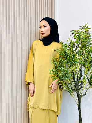 Eid25 - Puspita Kurung Sulam Set