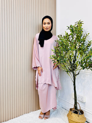 Eid25 - Puspita Kurung Sulam Set