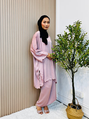 Eid25 - Puspita Kurung Sulam Set