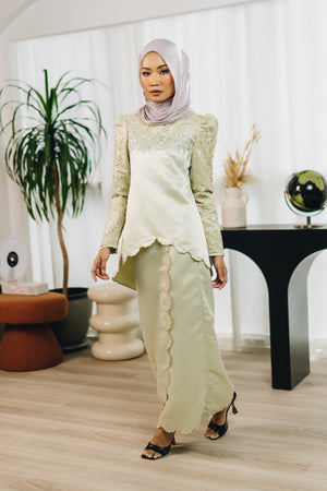 Eid25 - Sophia Lace Kurung (Adult)