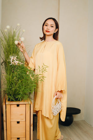 Eid25 - Puspita Kurung Sulam Set