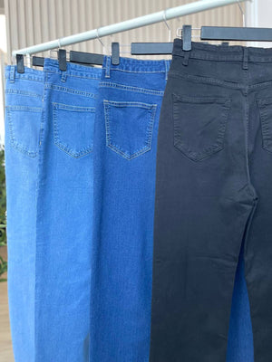 Novi Basic Jeans